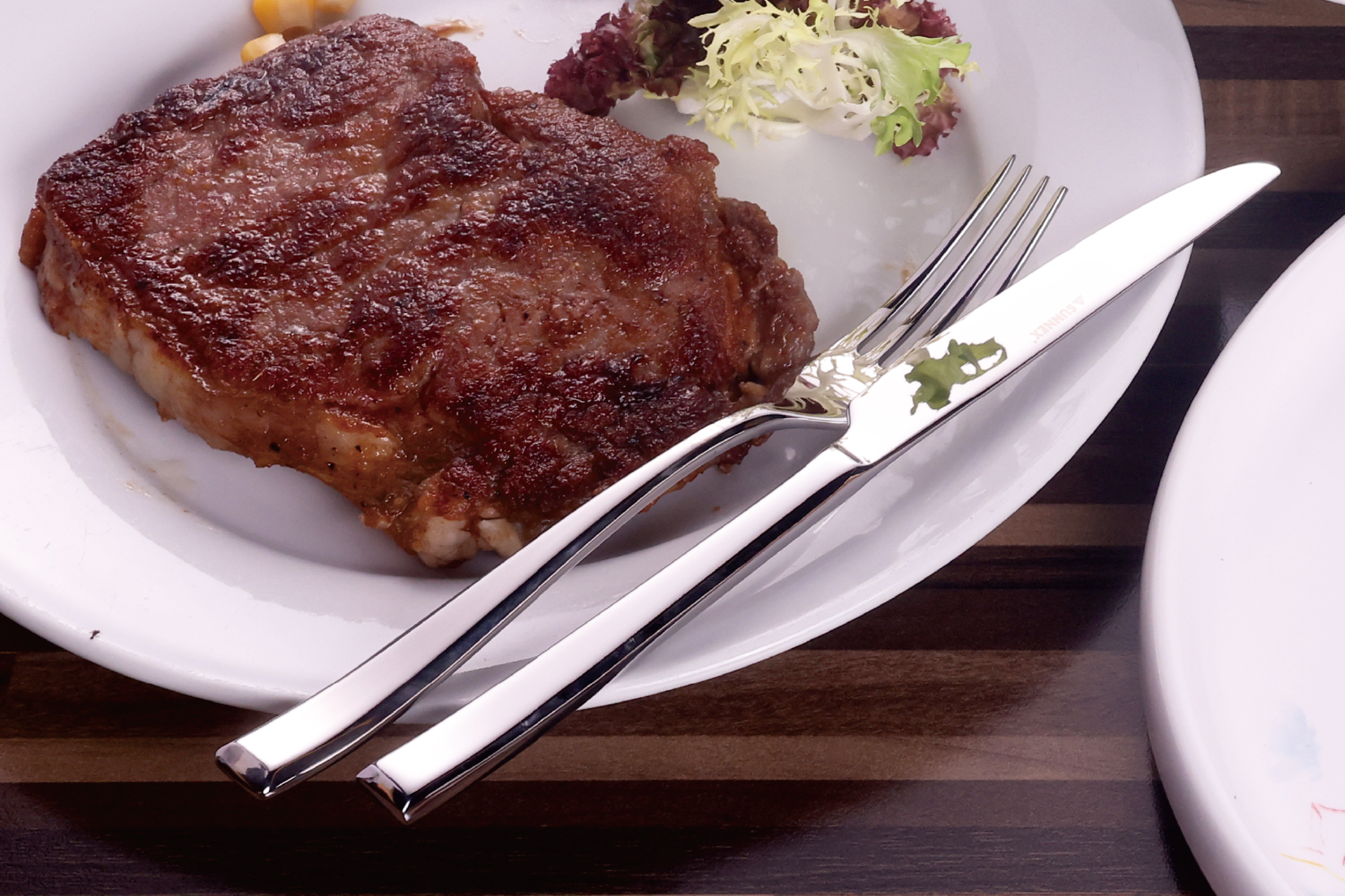 محصولات کارد و چنگال جدید Sunnex - سری C112 و M185